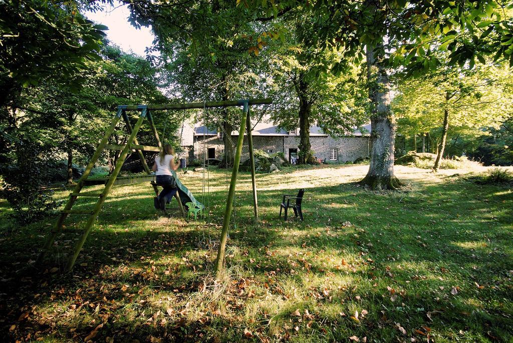 La Grande Sauvagere Bed and Breakfast Saint-Pierre-de-Plesguen Exterior foto